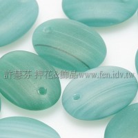 捷克扁橢圓邊洞珠9x12mm條紋-霧面翡翠綠/深葉綠漸層-10個