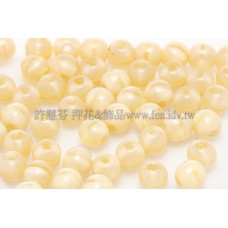 捷克圓形珠4mm奶油麥色-50個