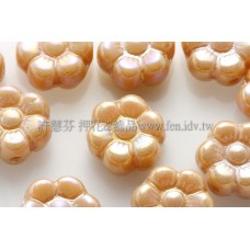 捷克六瓣花朵珠4x8mm珠光褐金色-20個