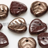 10X10mm捷克愛心葉形珠-紅椰褐-可可金雙面色-20個