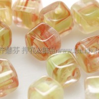 捷克方形珠5mm水草條紋-嫩綠-紅漸層混合-20個