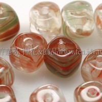 捷克方形珠5mm水草條紋-翠綠-西瓜紅漸層混合-20個