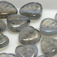 9*9小愛心葉形珠-灰鑽色