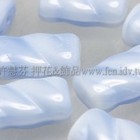 捷克綜合珠-13-8mm牛奶嬰兒藍