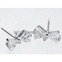 晶鑽鋯石蝴蝶結耳針正白附後束-10*6mm-1對