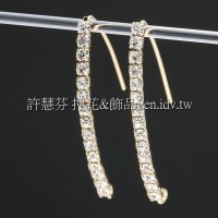 晶鑽長形氣質款耳針-33.5mm-1對