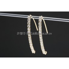 晶鑽長形氣質款耳針-33.5mm-1對