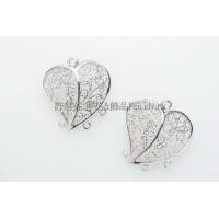 心形立體鏤空雕花-連接墜飾正白