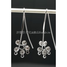 3孔5個晶鑽修長耳勾正白-1對