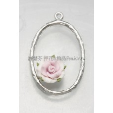 粉紅薔薇橢圓連接墜飾