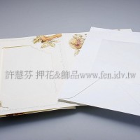 英國進口紙彩繪相框4折卡(米色,方)