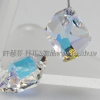 施華洛6680宇宙石晶瑩透明AB 20MM-1個