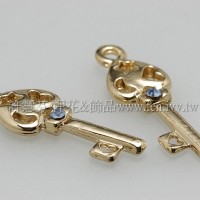 水鑽造型金色鑰匙-24*8.1mm-2個