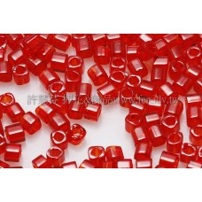 1.5mm方管日本珠-透明紅色-5g