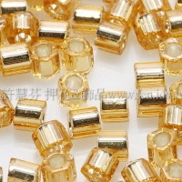 3mm方管日本珠黃水晶灌銀色--10g