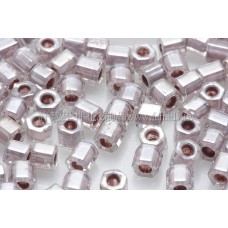 3mm方管日本珠水晶內鑲薰衣草色--10g