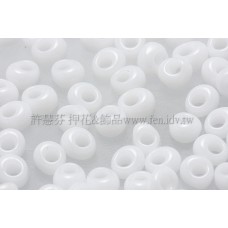 3mm包包日本珠-不透明雪白色-10g