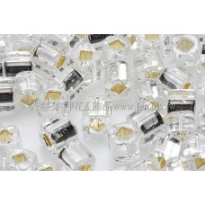 4mm方管日本珠水晶內鑲銀色--10g