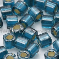 4mm方管日本珠藍綠色內鑲銀色--10g