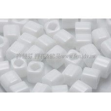 4mm方管日本珠-不透明雪白色-10g