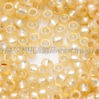 1.5mm日本珠-牛奶黃玉內鑲金色-5g