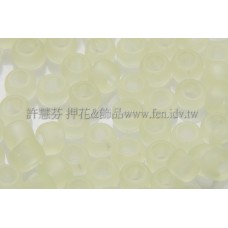 3mm日本珠半透明糖果綠色--10g