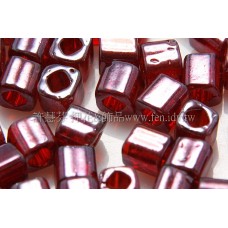 4mm方管日本珠珠光玫瑰紅酒色--10g