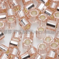 3mm方管日本珠水蜜桃灌銀色--10g